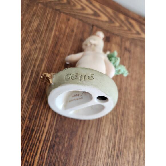 CAPODIMONTE GIUSEPPE CAPPE 1972 PORCELAIN BABY GIRL HOLDING FLOWERS 4" - Picture 5 of 6